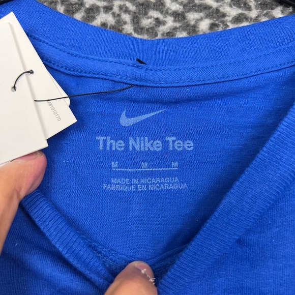 Nike Shirt Women Medium Los Angeles LA Rams Short Sleeve Crew Neck Cotton New M - Picture 3 of 8